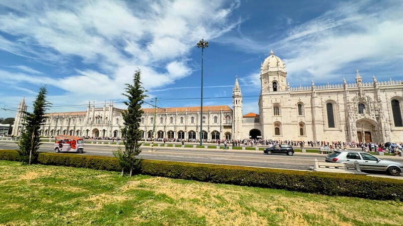 Lisbon in comfort - City highlights private tour - The Value of a Private Guide