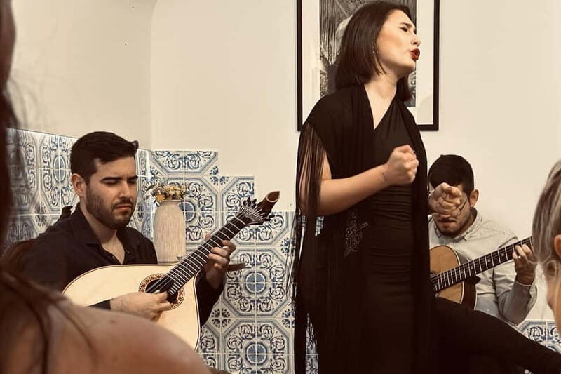 Lisbon: Intimate Fado Show in the Historic Fado District - An In-Depth Look at the Fado Experience