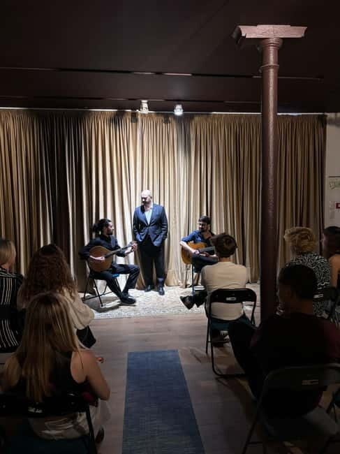 Lisbon: Live Fado Show in Historic Alfama with Port Wine - The Venue and Atmosphere