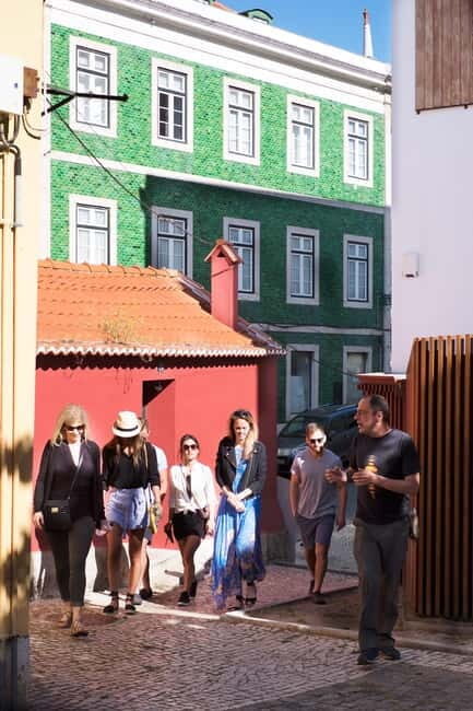 Lisbon: Off the beaten path Downtown Walk with a Local - The Sum Up: Why Choose This Tour?