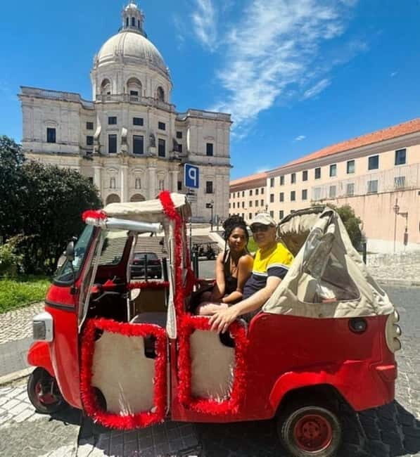 Lisbon Old-Town Tuktuk tour - Key Points
