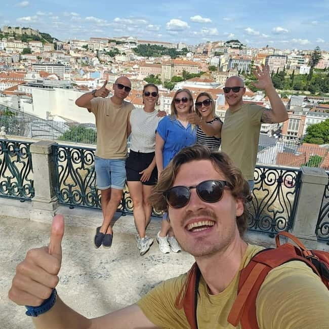 Lisbon on foot: From the hills to the river - Dutch guide - A Deep Dive into the Lisbon on Foot Tour