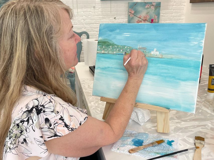 Lisbon: Paint and Sip in an Art Gallery With Portuguese Wine - Explore Your Creativity