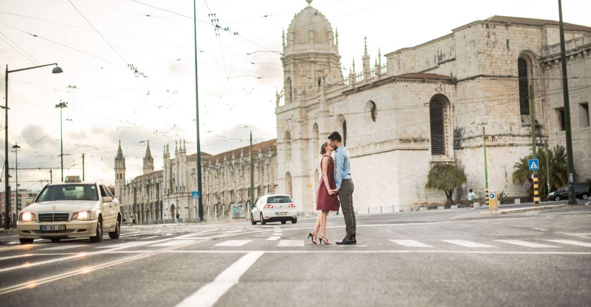 Lisbon: Photo Shoot With a Private Vacation Photographer - Discovering Hidden Street Art