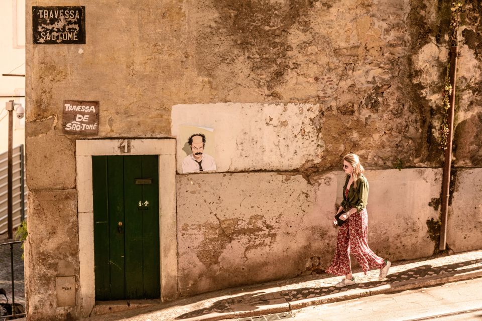 Lisbon Photography Walk With a Local - Meet Your Local Photographer