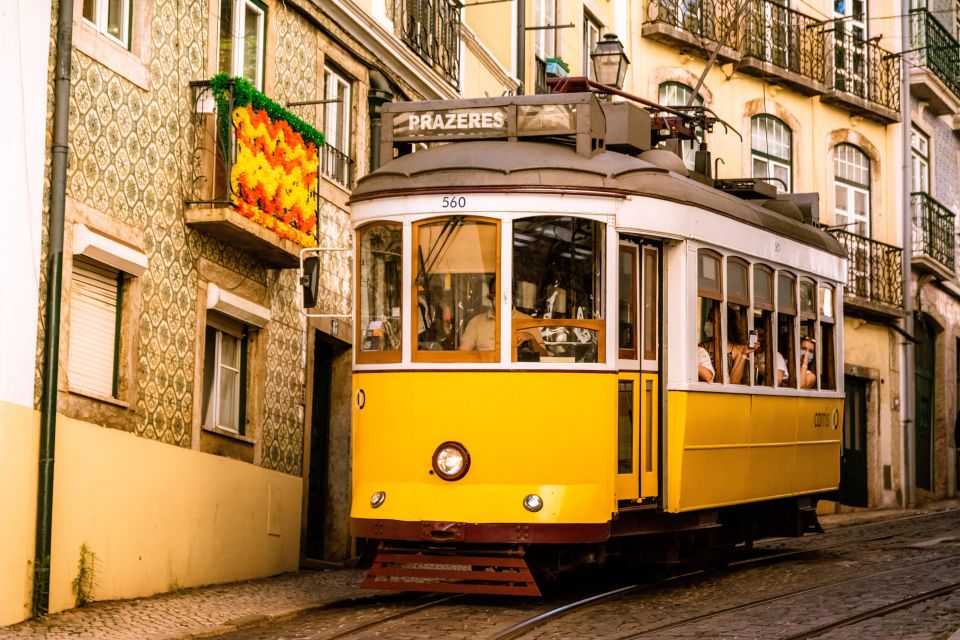 Lisbon Photography Walk With a Local - Souvenirs From the Tour
