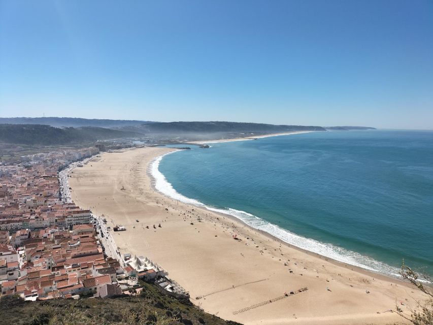 Lisbon: Porto Transfer With Obidos, Nazare, and Aveiro - Visit to Obidos