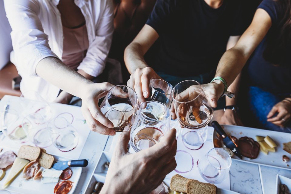 Lisbon: Portuguese Wine Tasting and Cheese Lunch - Meeting Point and Location
