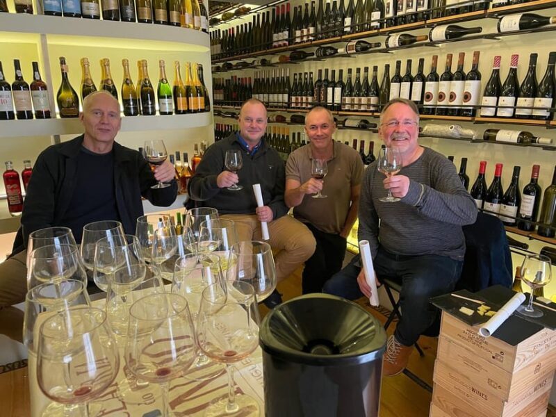 Lisbon: Portuguese wine tasting in a specialized wine shop - Key Points