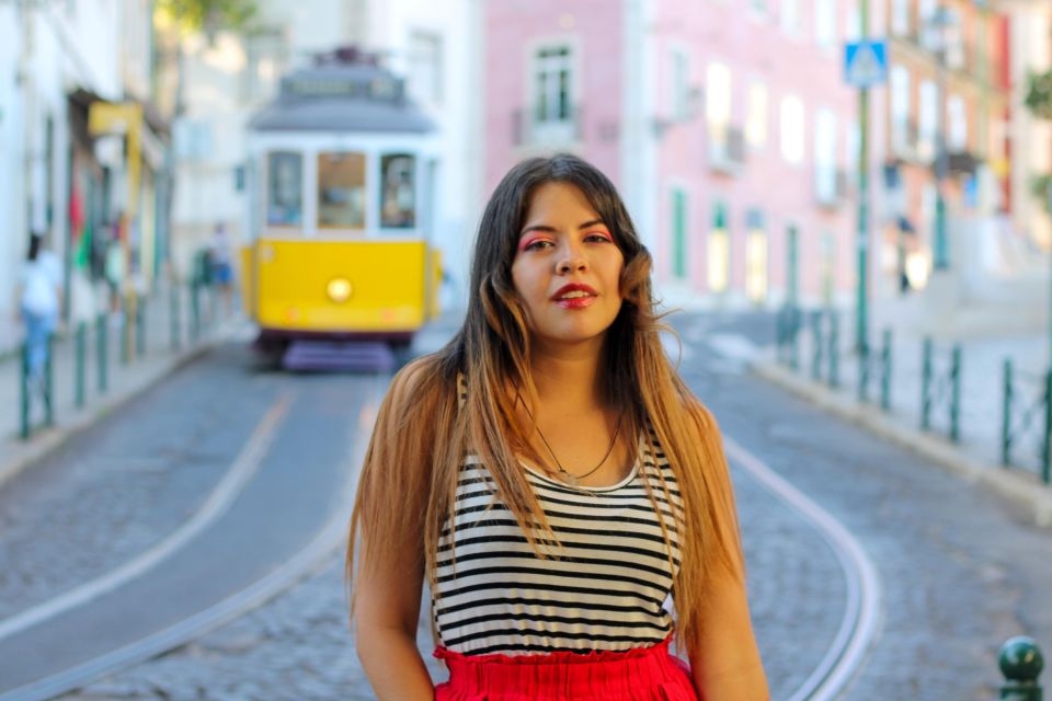 Lisbon: Preserve Your Travel Memories With a Photoshoot Tour - Positive Customer Feedback and Ratings