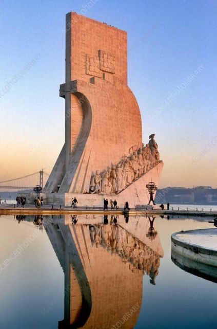 Lisbon: Private 4 Hours City Highlights Tour by Tuktuk - Highlights