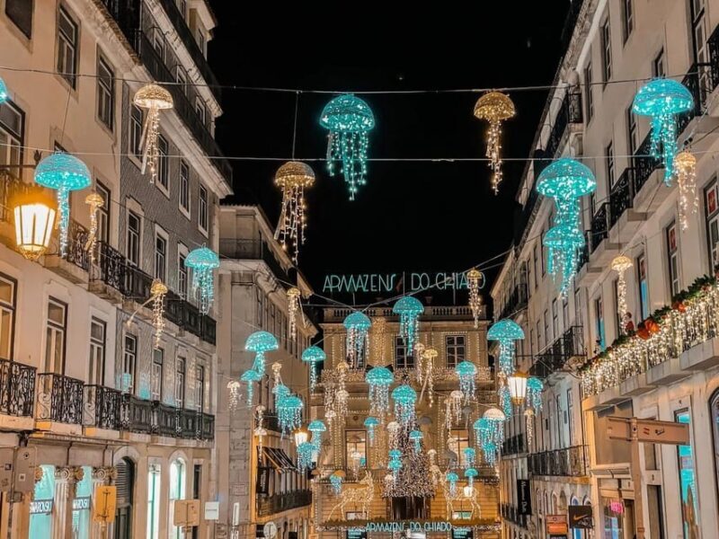 Lisbon: Private Christmas Lights Tour by Eco Tuk Tuk - Itinerary Breakdown: What to Expect