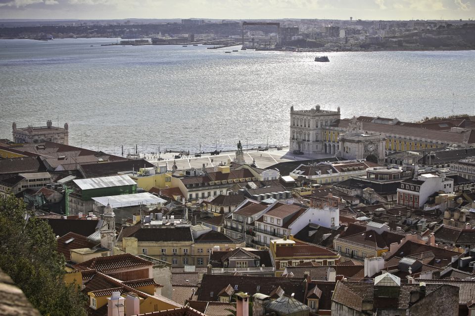 Lisbon: Private Full-Day Chauffeur Driven Tour - Important Information
