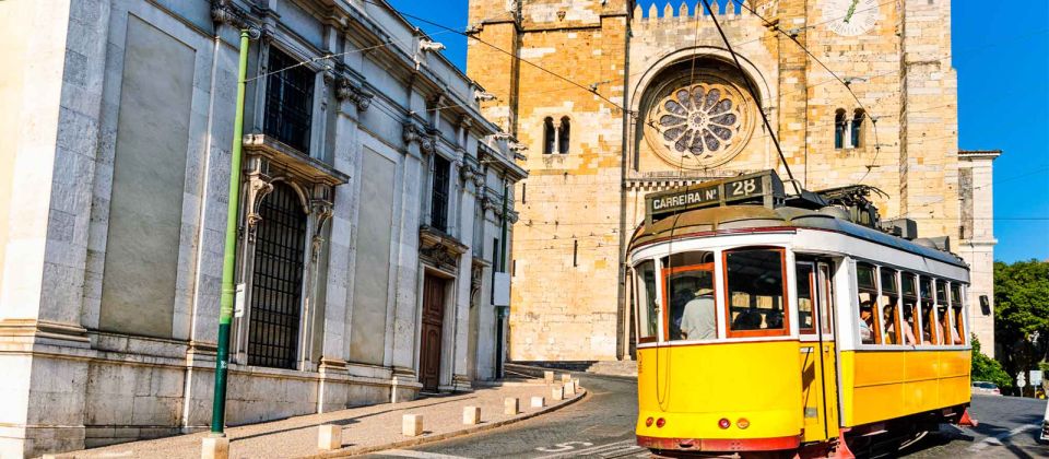 Lisbon: Private Full Day City Tour - Pickup Information
