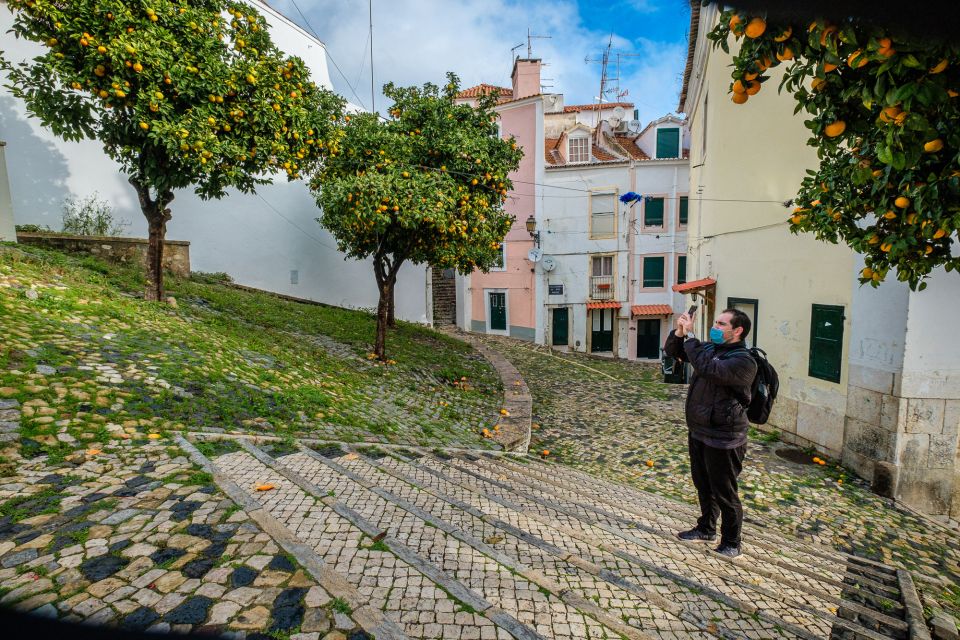 Lisbon: Private Morning Light Photography Tour - Itinerary