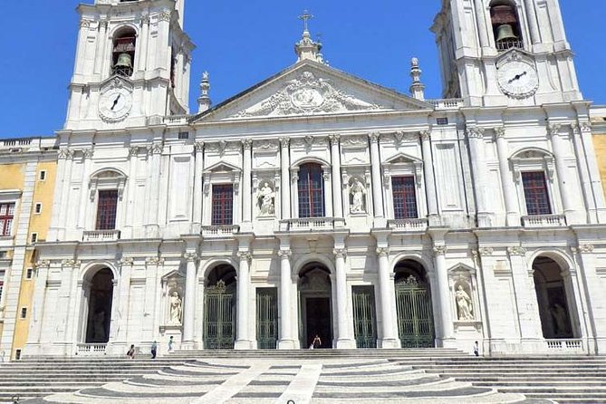 Lisbon Private Portuguese War History Tour - Visiting Torres Vedras Fort and Mafra Palace