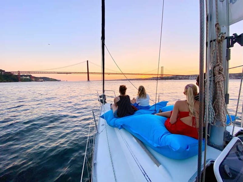 Lisbon: Private Sailing Experience with Locals - Practical Details: Transportation, Timing, and Group Size
