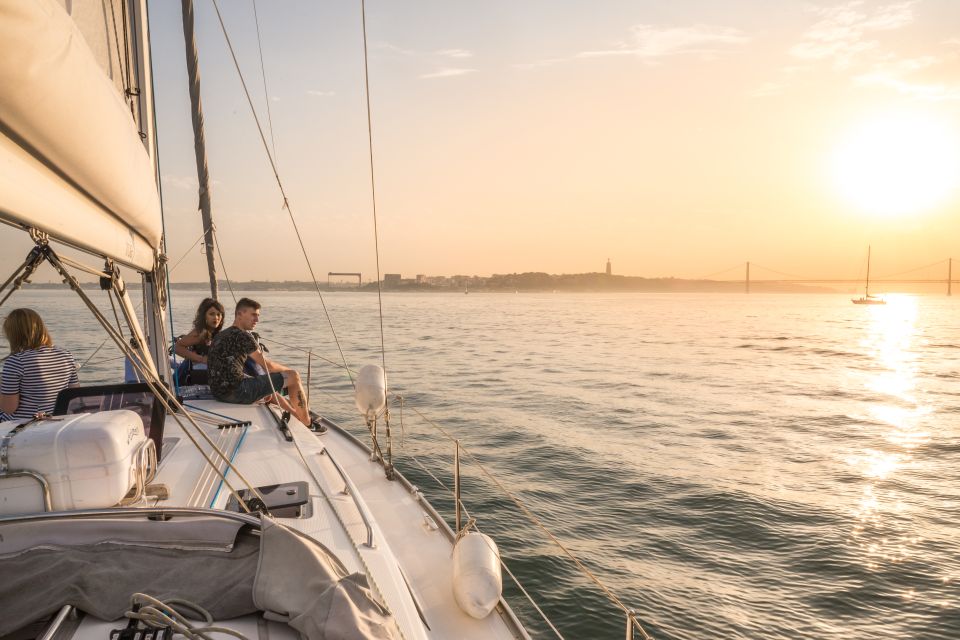 Lisbon: Private Sunset Cruise on the Tagus River With Drink - Activity Overview