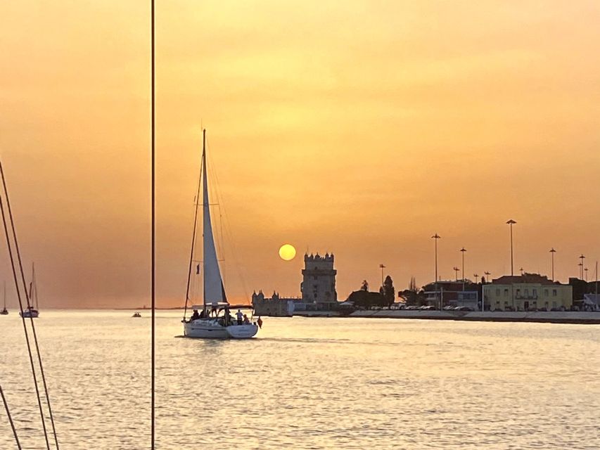 Lisbon: Private Tagus River Sunset Cruise on a Luxury Boat - Meeting Point Location