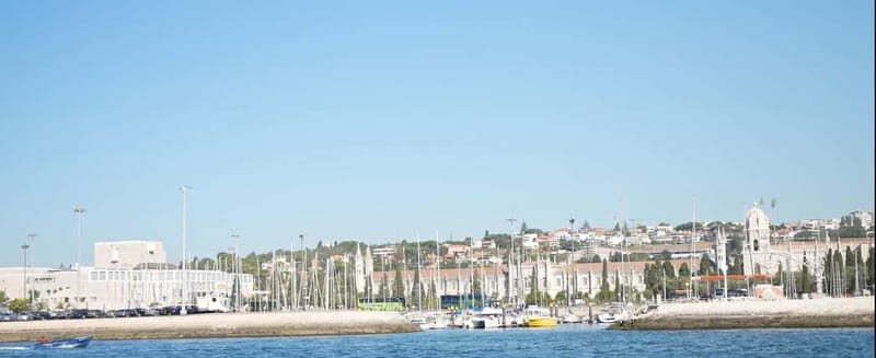 Lisbon PRIVATE Tour on Sailboat W/ Wine Included - Key Points