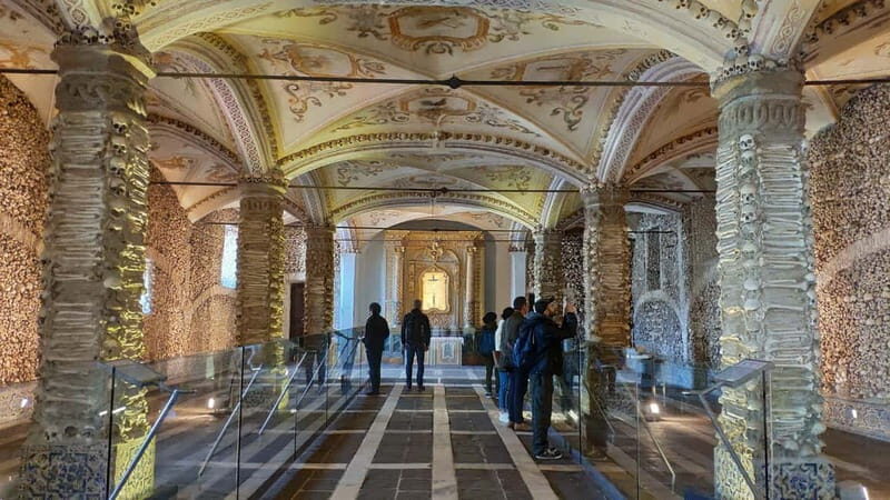 Lisbon: Private Tour to Evora with Private Transport & Guide - Key Points
