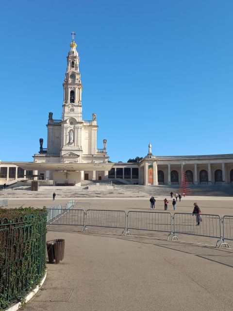 Lisbon: Private Transfer to Fatima - Exclusions From the Package