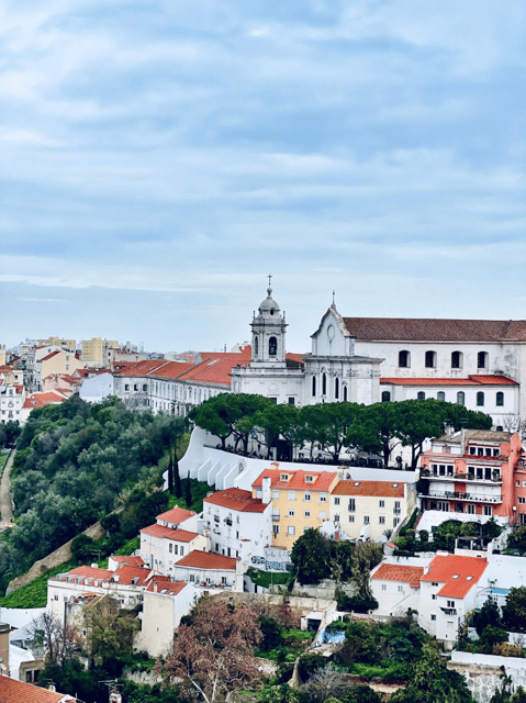 Lisbon: Private Tuk Tuk Tour with Polaroid Photos - Key Points