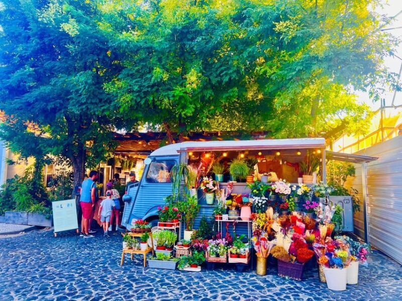 Lisbon: Private Tuk Tuk Tour with Polaroid Photos - The Itinerary in Detail