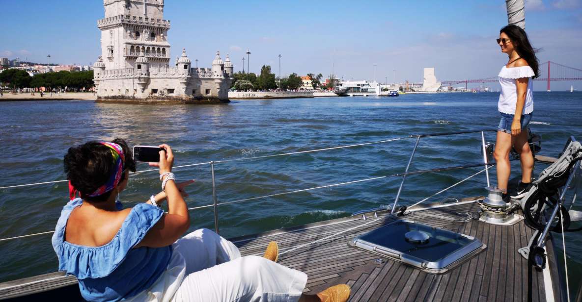 Lisbon: Private Yacht Tour Along Coast With Guided Tour - Language Options