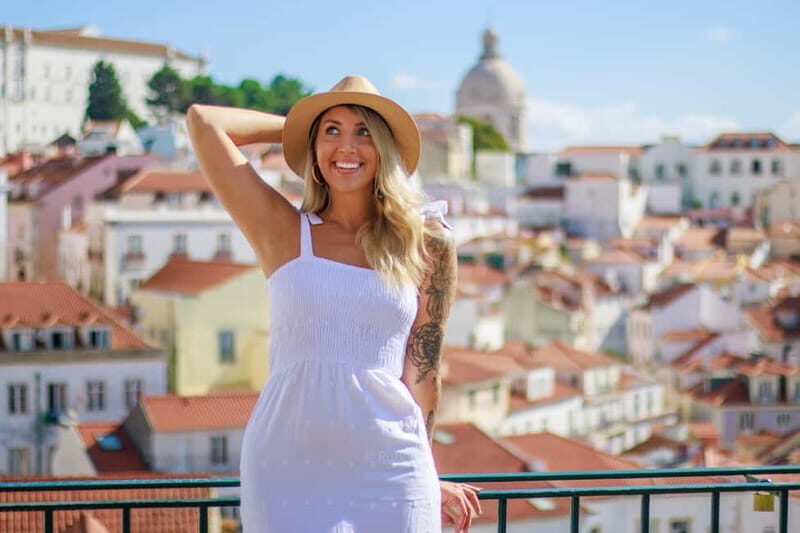 Lisbon: Pro Photoshoot in Alfama, the oldest neighborhood - An In-Depth Look at the Alfama Photoshoot