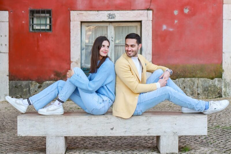 Lisbon: Pro Photoshoot in Alfama, the oldest neighborhood - Lisbon: Pro Photoshoot in Alfama, the oldest neighborhood