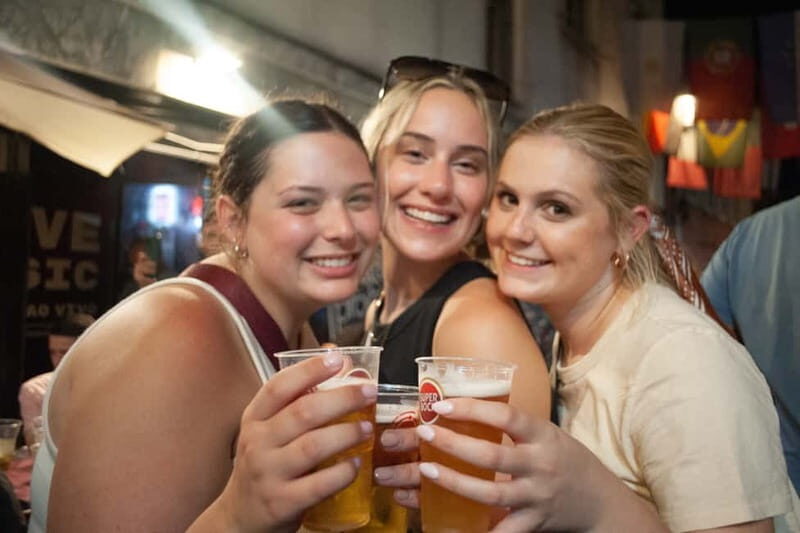 Lisbon Pub Crawl with Free Drinks - Who is This Tour Best For?