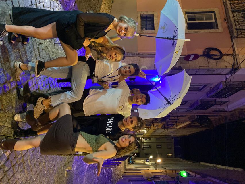 Lisbon: Pub Crawl With Unlimited Drinks and VIP Club Entry - Local Bar Scene