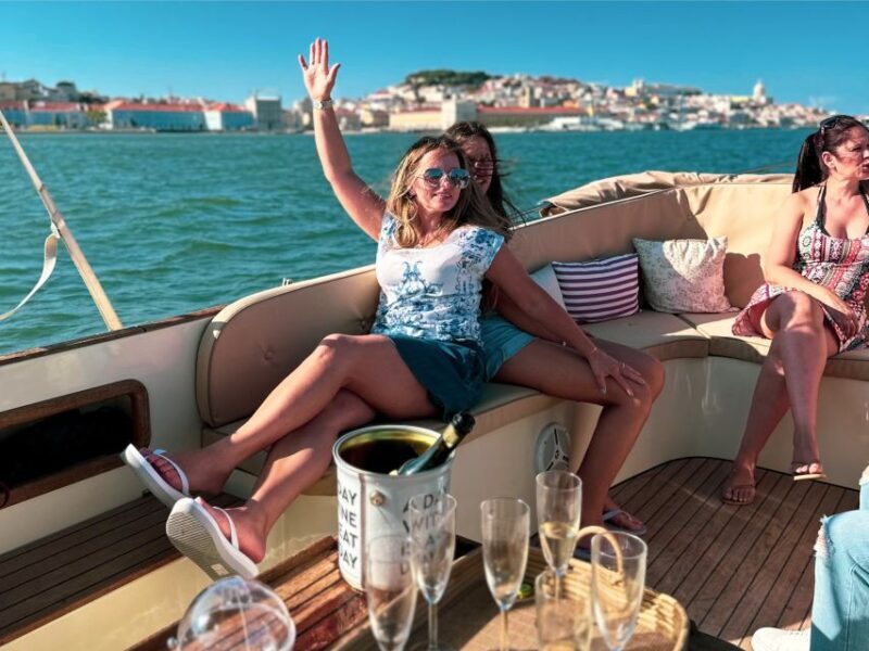 Lisbon: Relax in the Waves - Open Bar and Snacks at Sunset - Practical Details and Tips
