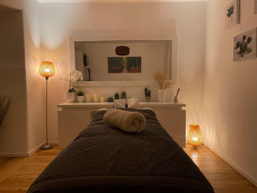 Lisbon: Relaxation Massage by a Physiotherapist - Massage Techniques Offered