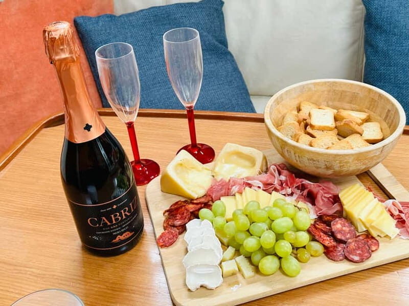 Lisbon: Romantic Cruise with Wine & Portuguese Tapas - Who Should Book This Tour?