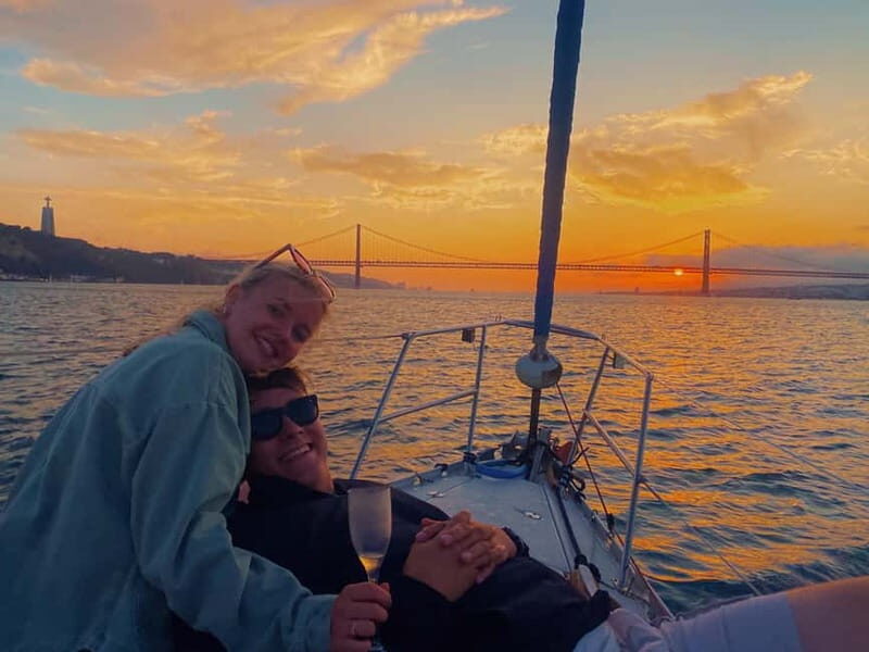 Lisbon: Sailboat Tour along the Coast,Sunset & Tasting - Practical Tips for Your Cruise