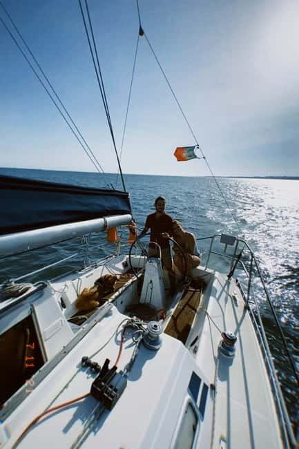 Lisbon Sailing Boat Tour: Beach Stop with snacks and drinks - Why You’ll Love the Lisbon Sailing Boat Tour