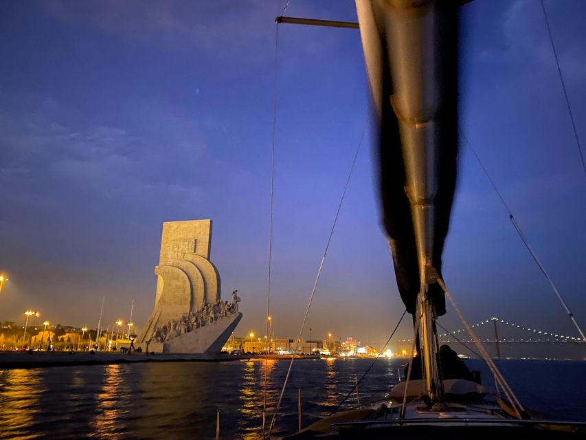 Lisbon: Sailing Tour by Night - Important Information