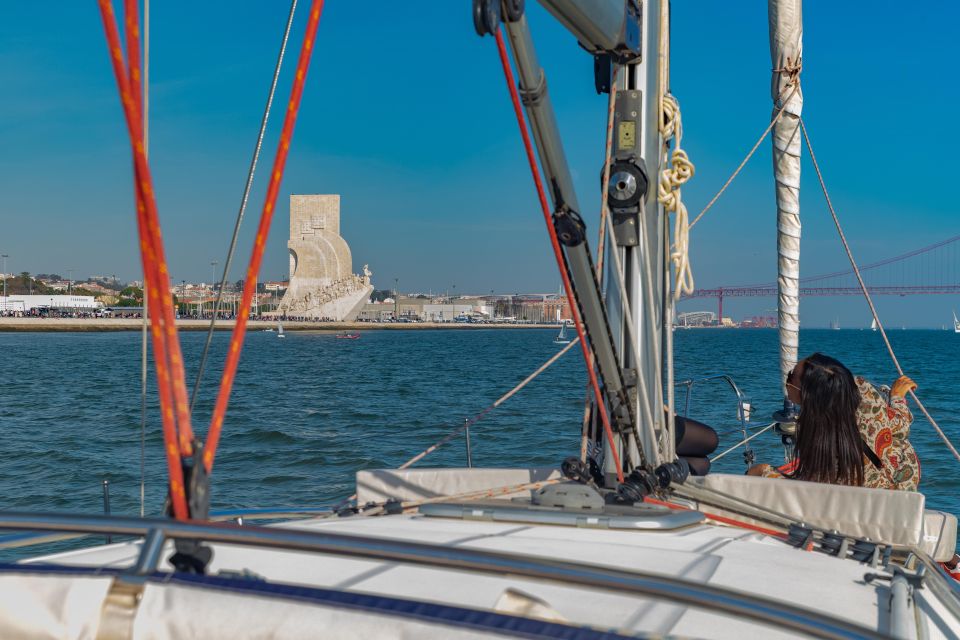 Lisbon: Sailing Tour in Tagus River | Private - Meeting Point