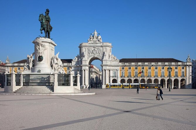 Lisbon Sailing Yatch Party Rentals (4:30 H) With Host, F & D - Good To Know