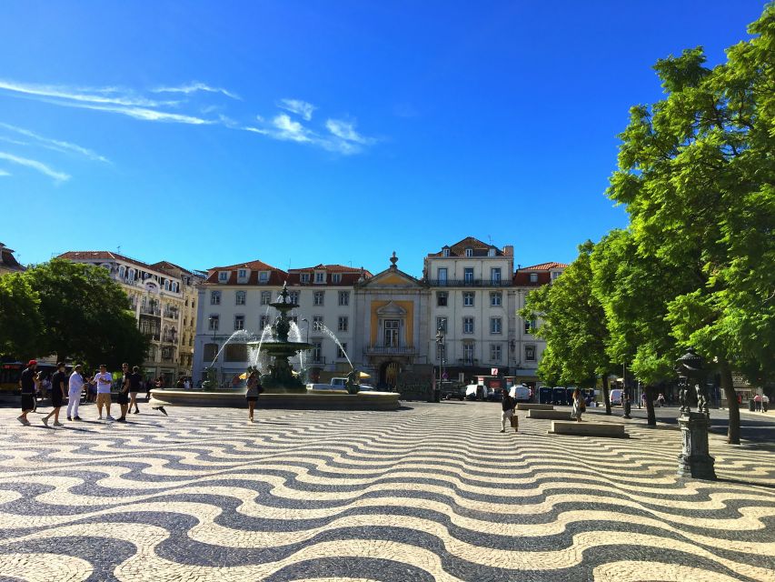 Lisbon: Scenic Sightseeing Private Tour by Minivan - Frequently Asked Questions
