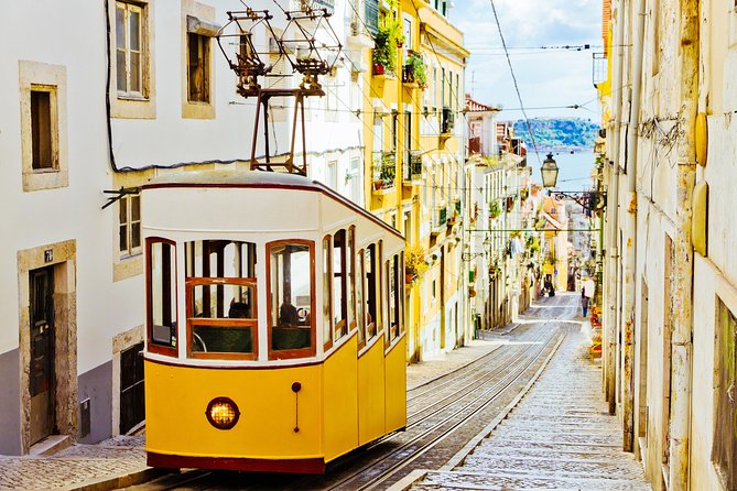 Lisbon Shore Excursion: Private Lisbon Sightseeing Tour - Authentic Portuguese Culinary Experience