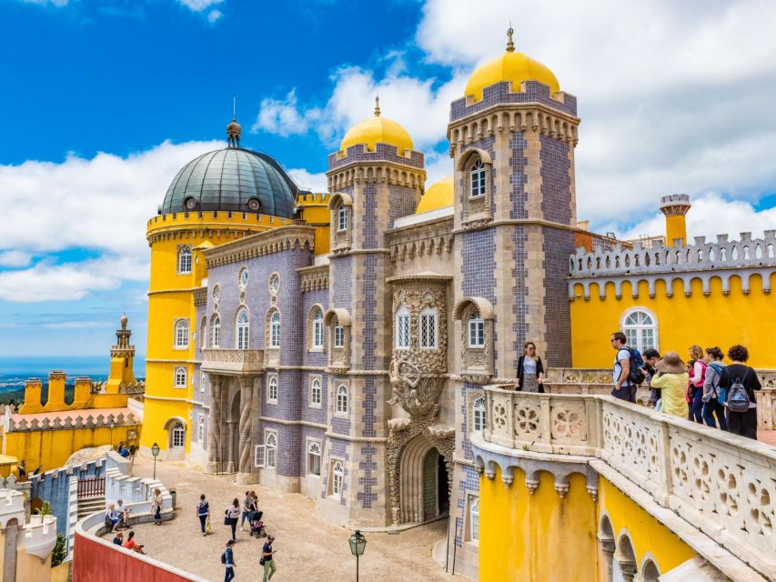 Lisbon: Sintra and Cascais Private Tailored Tour - Visiting Sintra National Palace