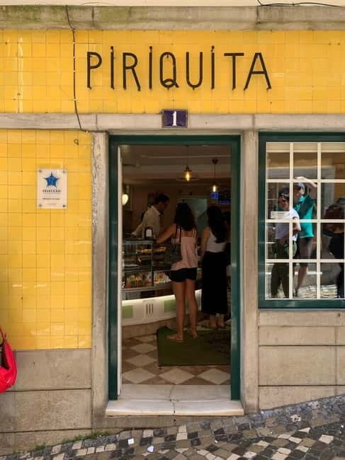 Lisbon: Sintra Half-Day Tour with Pena Palace & Regaleira - The Itinerary in Detail