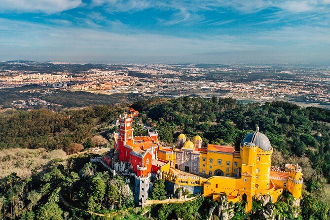 Lisbon: Sintra, Pena Palace, Nazaré & Fátima Small Group Tour - Reviews in Context: What Travelers Say  
