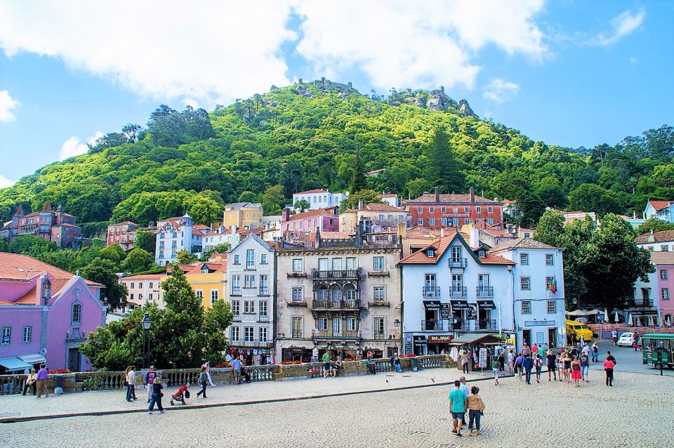 Lisbon: Sintra World Heritage & Cascais Village Private Tour - Pickup and Dropoff