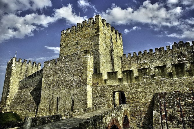 Lisbon Small-Group Sightseeing City Tour With Transportation - Panoramic City Viewpoints