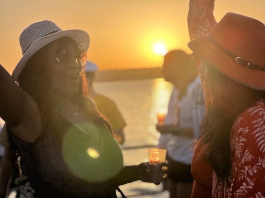 Lisbon: Splash Boat Party, the Only All Inclusive Party - Key Points
