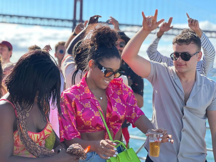 Lisbon: Splash Boat Party, the Only All Inclusive Party - Logistics